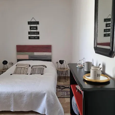 La Bastide Bed & Breakfast *