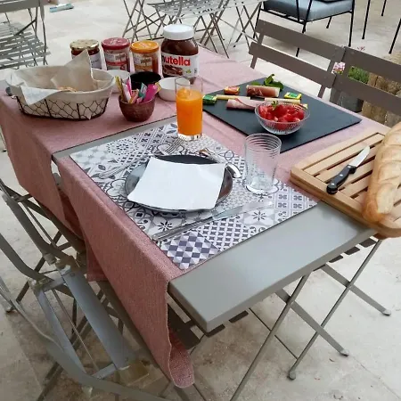 La Bastide Bed & Breakfast *