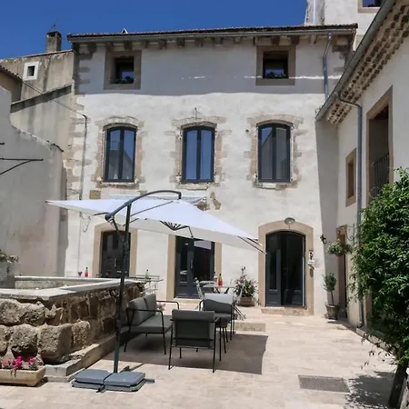 La Bastide Bed & Breakfast
